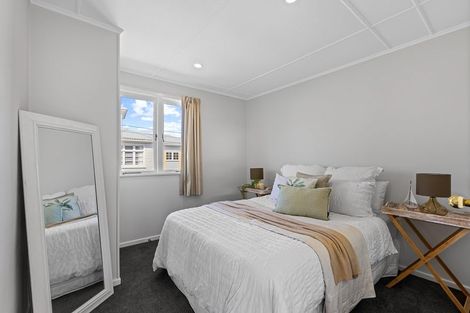 Photo of property in 42 Foster Crescent, Snells Beach, 0920