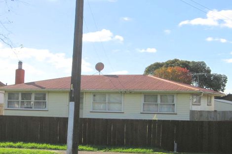 Photo of property in 12 Boundary Road, Clover Park, Auckland, 2019