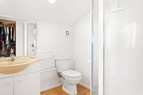 Photo of property in 20a Auld Street, Torbay, Auckland, 0630