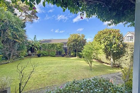 Photo of property in 199 Chelsea View Drive, Chatswood, Auckland, 0626