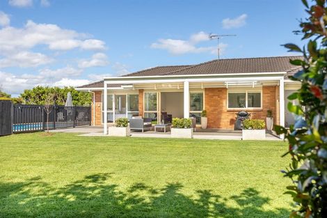 Photo of property in 17a Trigg Road, Huapai, Kumeu, 0810