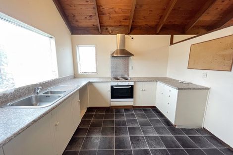 Photo of property in 51 Oreil Avenue, West Harbour, Auckland, 0618