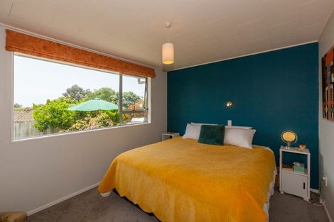 Photo of property in 34 Chums Road, Paraparaumu Beach, Paraparaumu, 5032