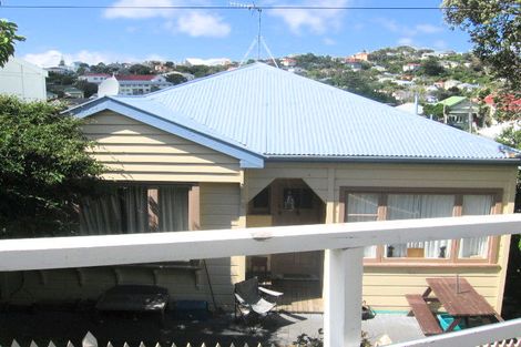 Photo of property in 14 Charlotte Avenue, Brooklyn, Wellington, 6021