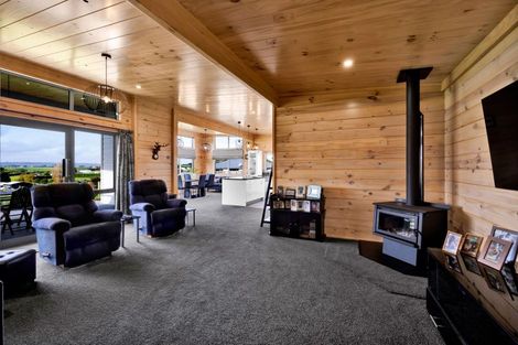 Photo of property in 141a Turuturu Road, Hawera, 4674