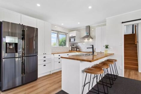 Photo of property in 10 Keeney Court, Papakura, 2110