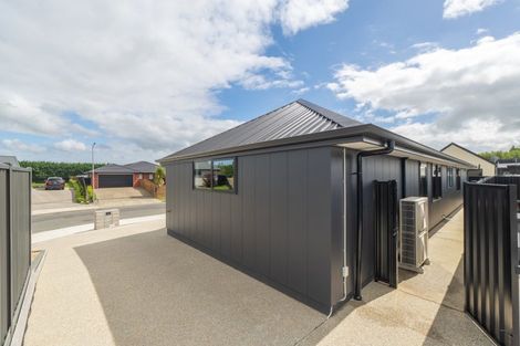 Photo of property in 97 Hoffman Court, Waikiwi, Invercargill, 9810
