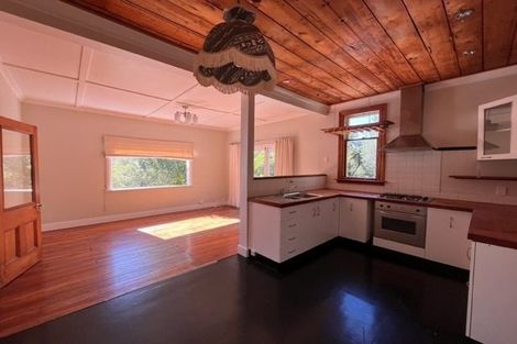 Photo of property in 18 Buckingham Street, Melrose, Wellington, 6023