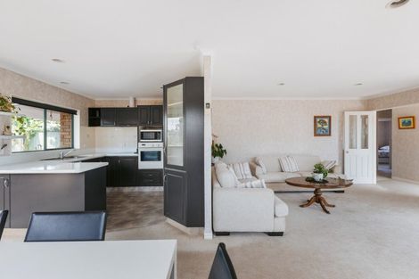 Photo of property in 172 Pacific View Road, Papamoa Beach, Papamoa, 3118