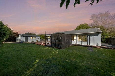 Photo of property in 39b Gemstone Drive, Birchville, Upper Hutt, 5018