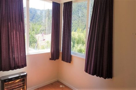 Photo of property in 21 Donald Street, Regent, Whangarei, 0112