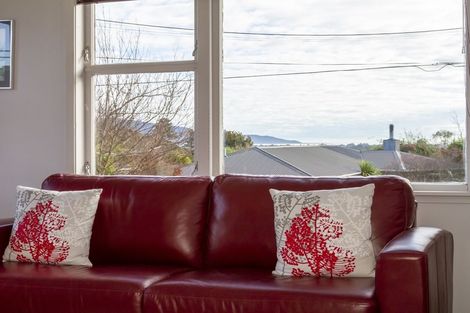 Photo of property in 46 Kaitawa Crescent, Paraparaumu, 5032