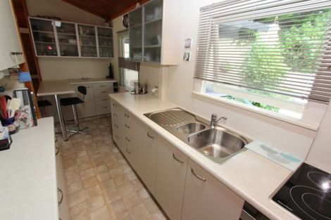 Photo of property in 28a Whanake Street, Titahi Bay, Porirua, 5022