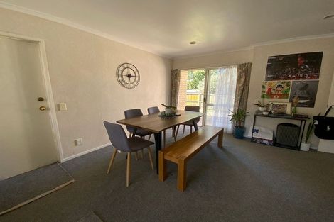 Photo of property in 2/246 Cascades Road, Botany Downs, Auckland, 2010