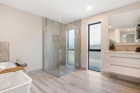 Photo of property in 6 Tuka Road, Pegasus, 7612