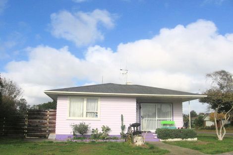 Photo of property in 10 Sutherland Crescent, Westbrook, Palmerston North, 4412