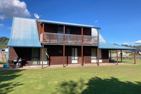 Photo of property in 20 The Crowsnest, Cooks Beach, Whitianga, 3591