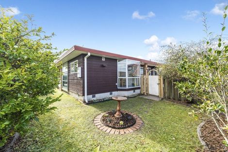 Photo of property in 2/73 Vintage Drive, Henderson, Auckland, 0612