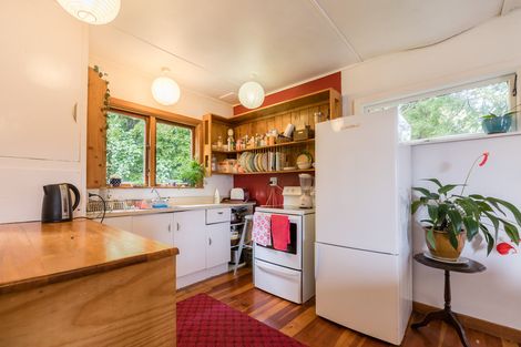 Photo of property in 187 Victory Road, Laingholm, Auckland, 0604