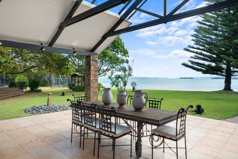 Photo of property in 349 Clifton Road, Whitford, Howick, 2571