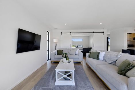 Photo of property in 100 Northmoor Boulevard, Rolleston, 7615