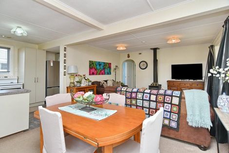 Photo of property in 80 Akaroa Street, Kaiapoi, 7630