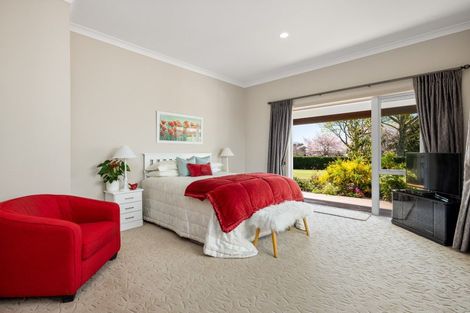 Photo of property in 2 Molloy Rise, Pyes Pa, Tauranga, 3112