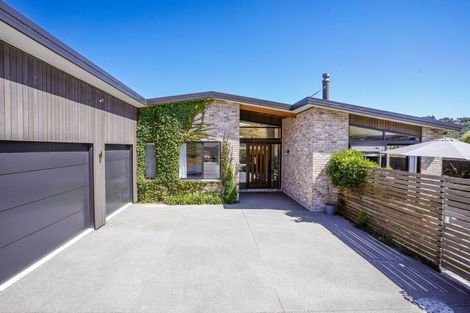 Photo of property in 8 Caro Lane, Cracroft, Christchurch, 8022