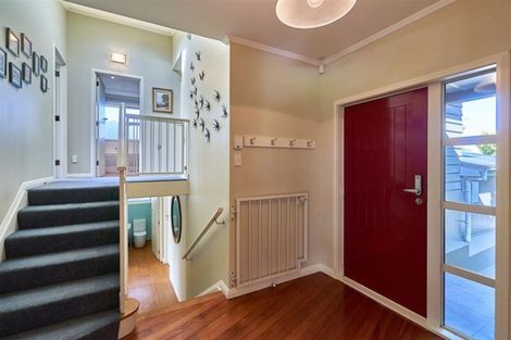 Photo of property in 34 Saint Albans Avenue, Hokowhitu, Palmerston North, 4410