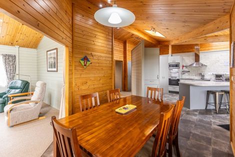 Photo of property in 1090 Rangiatea Road, Otewa, Otorohanga, 3972