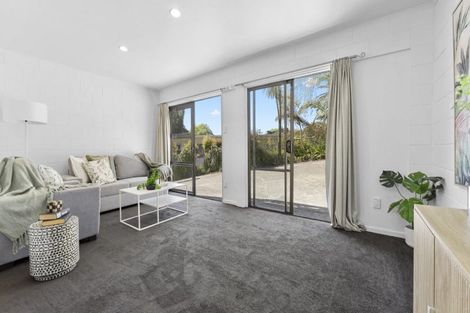 Photo of property in 22 Auckland Road, Warkworth, 0910