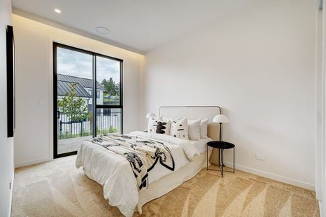 Photo of property in 10 Taha Puke Road, Okura Bush, Silverdale, 0794
