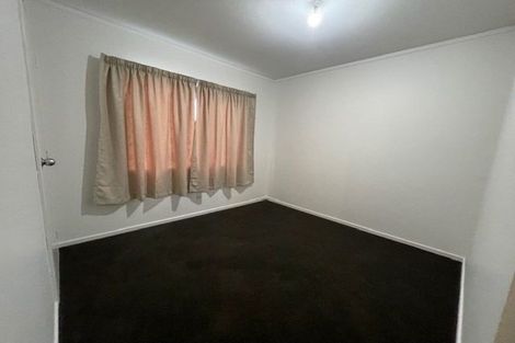Photo of property in 1/21 Solveig Place, Randwick Park, Auckland, 2105