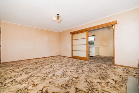 Photo of property in 6 Ellesmere Crescent, Highbury, Palmerston North, 4412