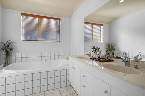 Photo of property in 6 Glencullen Drive, Casebrook, Christchurch, 8051