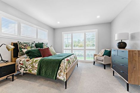 Photo of property in 37 Nobilo Road, Kumeu, 0810