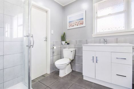 Photo of property in 84 Bickerton Street, Wainoni, Christchurch, 8061