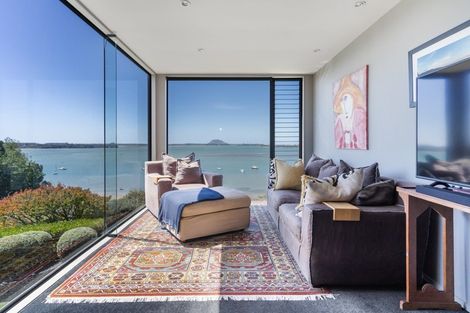 Photo of property in 67 Harbour View Road, Omokoroa, 3114