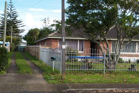 Photo of property in 80 Hallberry Road, Mangere East, Auckland, 2024