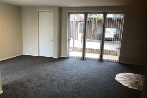 Photo of property in 16 Kirikiri Lane, East Tamaki, Auckland, 2013