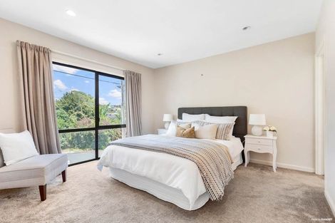 Photo of property in 2/33 Harley Road, Takapuna, Auckland, 0622