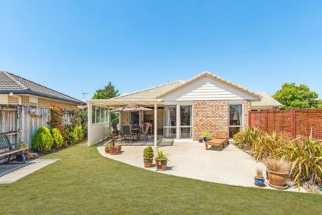 Photo of property in 51 The Gardens Drive, Papamoa Beach, Papamoa, 3118