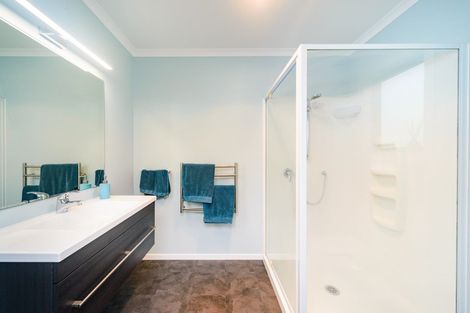 Photo of property in 4 Poplar Grove, Feilding, 4702