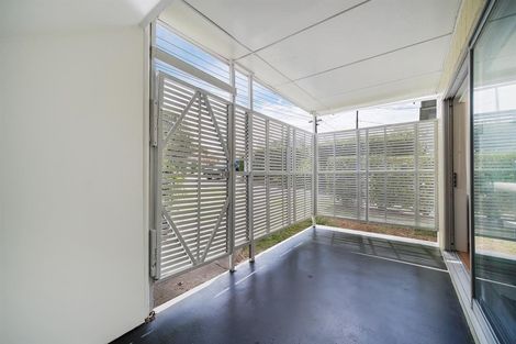 Photo of property in 1/736 Mount Eden Road, Mount Eden, Auckland, 1024
