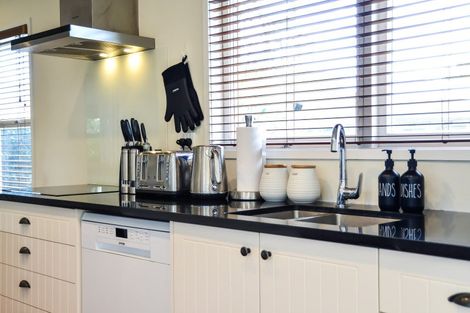 Photo of property in 6 Augusta Street, Fairfield, Hamilton, 3214