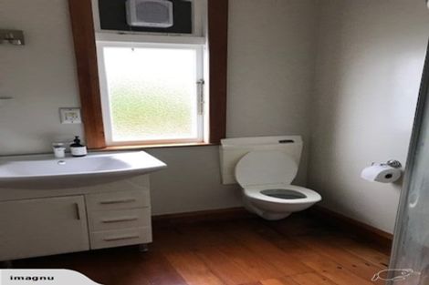 Photo of property in 11 Highbury Crescent, Highbury, Wellington, 6012