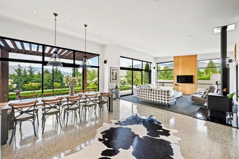 Photo of property in 6 Wineberry Lane, Wanaka, 9305