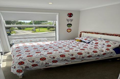 Photo of property in 74c Stanley Road, Glenfield, Auckland, 0629