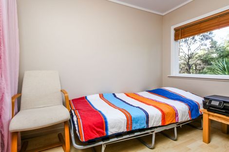 Photo of property in 89 Laingholm Drive, Laingholm, Auckland, 0604