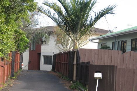 Photo of property in 154 Carnoustie Drive, Wattle Downs, Auckland, 2103